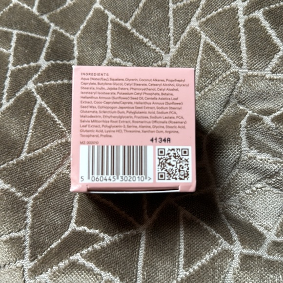 Mz skin by dr. Maryam zamani calming moisturizer. - Picture 6 of 6